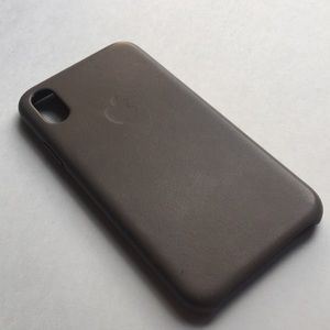 iPhone X leather case